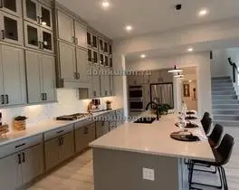 угловая кухня с островом Дива